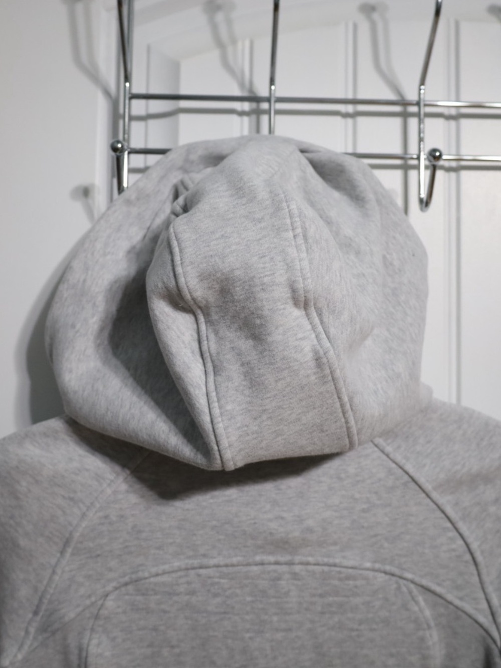 Lululemon Hooded Radiant Jacket Heathered Core Ultra Light Grey Womens Size 6 - Picture 9 of 10